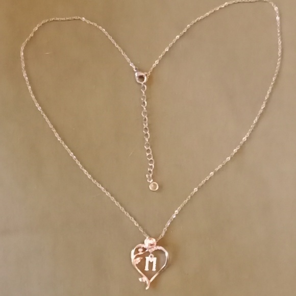 Silver Tone 'M' Heart Necklace ❤️ #849 - Picture 1 of 7